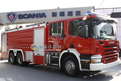 斯堪尼亚P420 CB6X4HNZ水罐泡沫消防車(chē).jpg