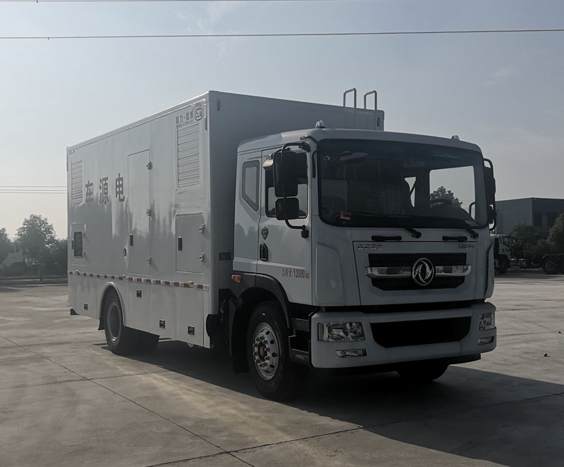 东风多(duō)利卡D9電(diàn)源車(chē)