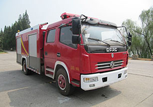 东风多(duō)利卡泡沫消防車(chē)